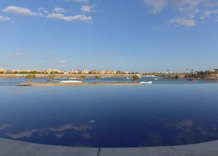 Lagoon View Penthouse - El Gouna Paradise Escape